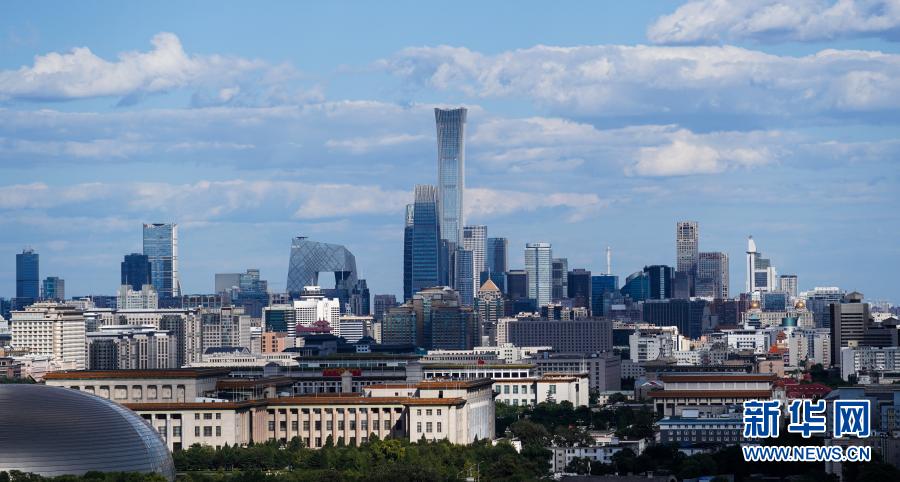 2020年9月17日,北京天气晴好,地标性建筑一览无遗。新华社记者 王建华 摄