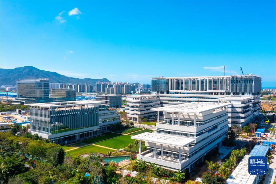 这是三亚崖州湾科技城内的海南种子创新研究院(3月30日摄,无人机照片)。新华社发